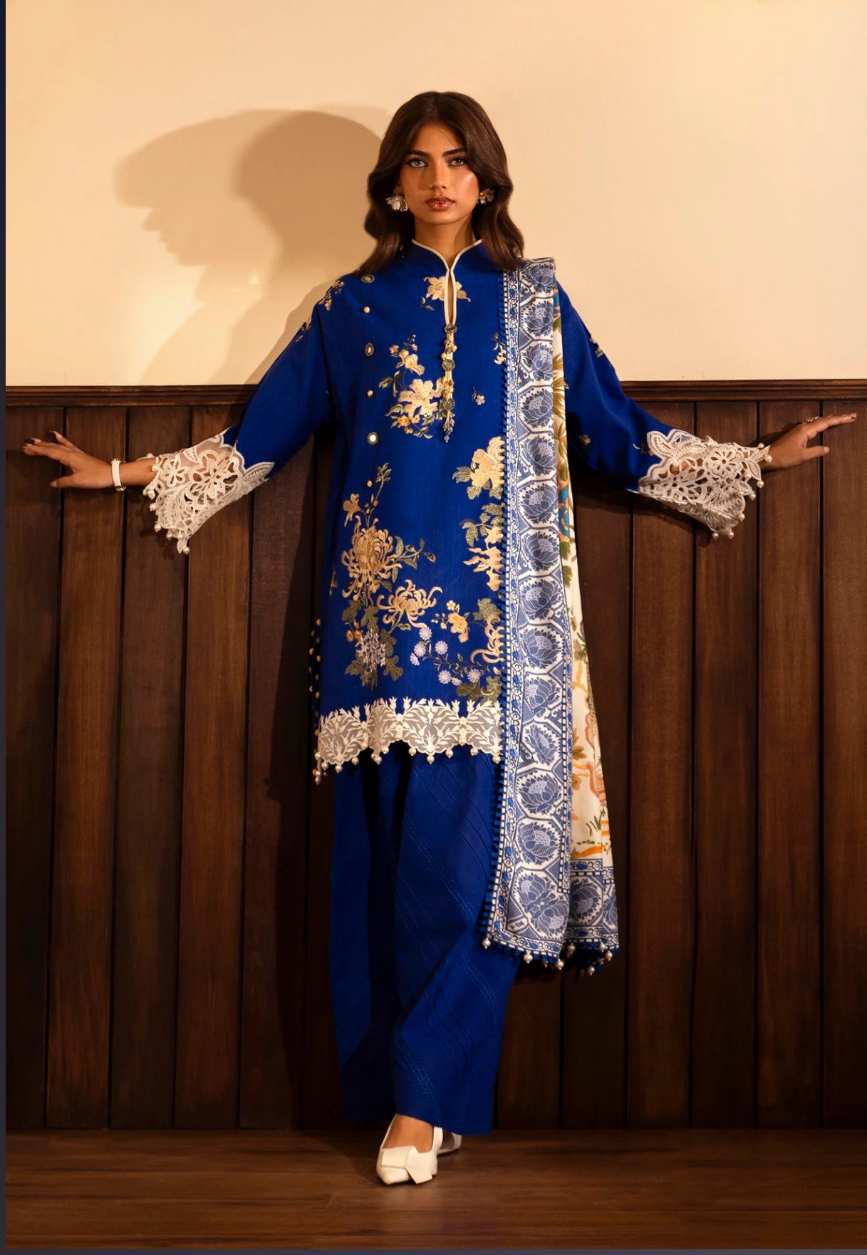 SANA SAFINAZ | M243-008B-3CP