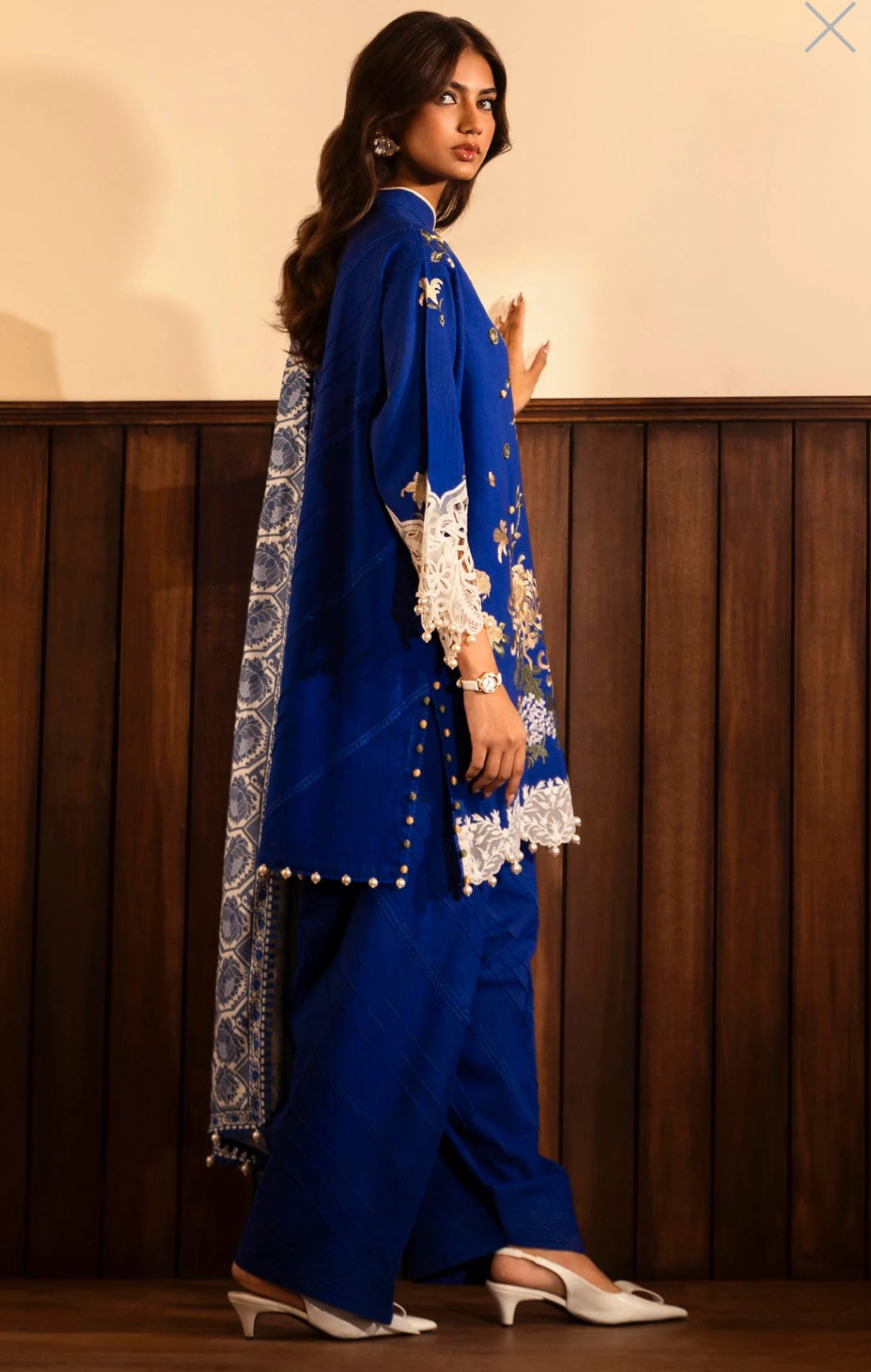 SANA SAFINAZ | M243-008B-3CP