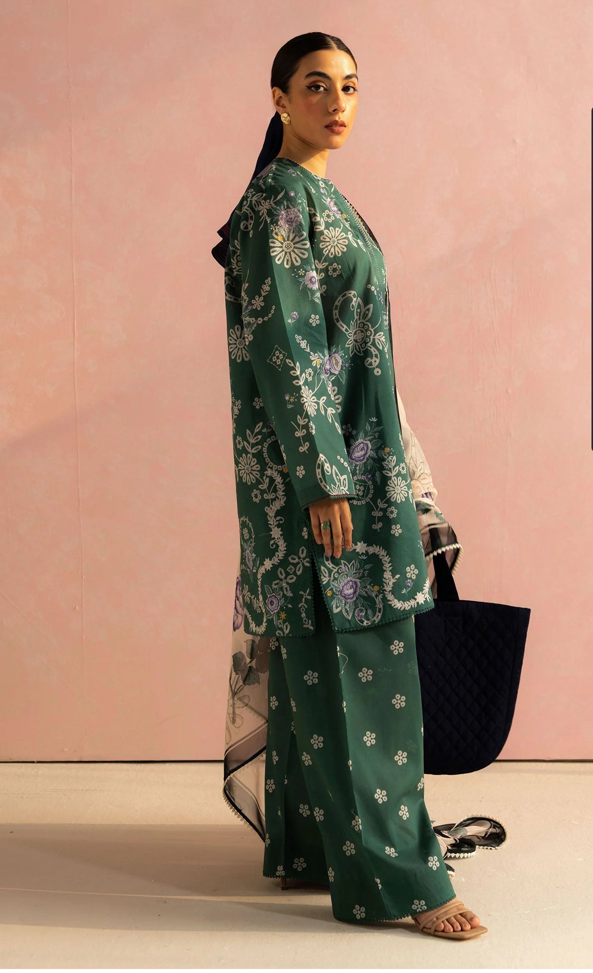 ZARA SHAJAHAN |COCO PRINTS 2025| NORA-8B